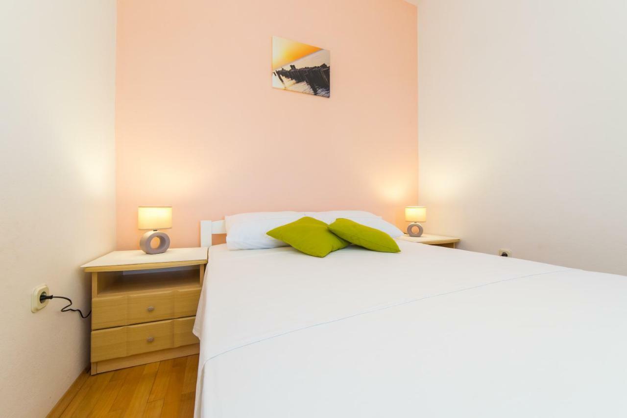 Guest House Pelja Plano Kültér fotó