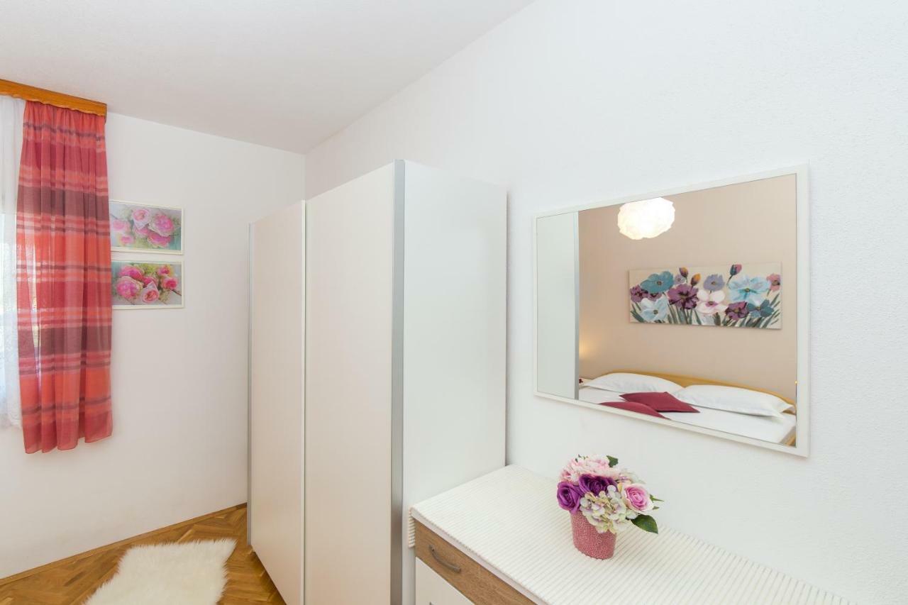 Guest House Pelja Plano Kültér fotó